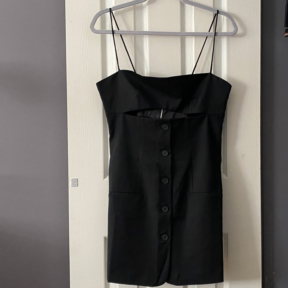 Elegant Black noodle strap mini Dress
